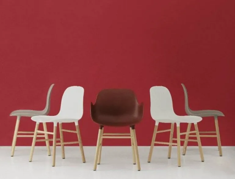 Form Armchair stoel eiken groen