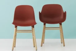 Form Armchair stoel eiken groen