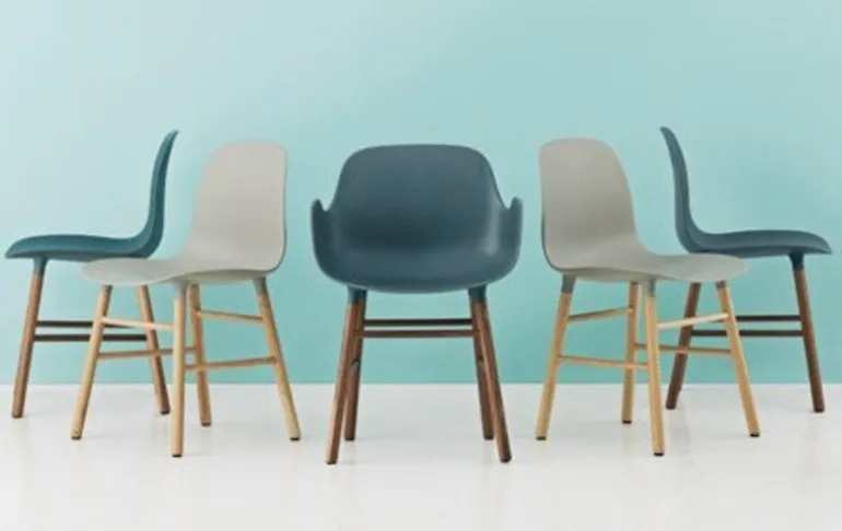 Form Armchair stoel walnoot blauw - 602771