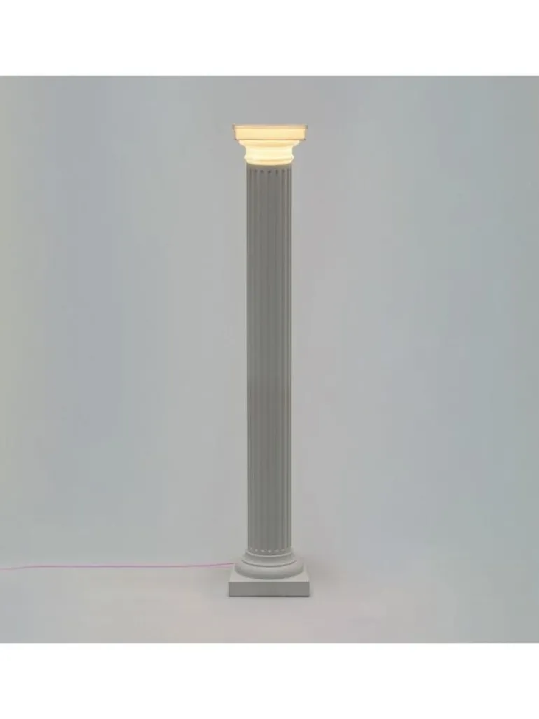 Las vegas lamp - 01536