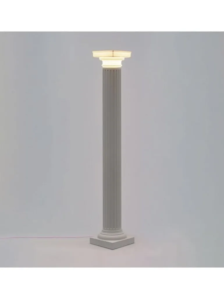 Las vegas lamp - 01536