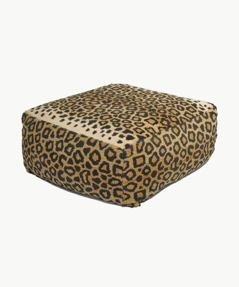 Leopard poef - 1.40.15.004.700.5