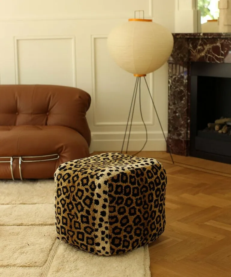 Leopard poef small - 1.40.15.005.700.3
