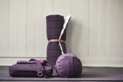 Yoga mat - burgundy